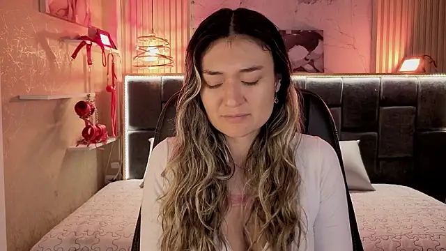 Im-Lola online show from March 2026 08:47:02 PM