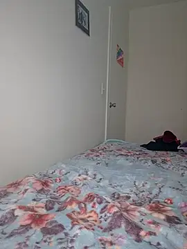 Snapshot of Samiee_sospicyxxx chatting on October 2025 04:37:01 PM Samiee sospicyxxx online show from October 2025 04:37:01 PM