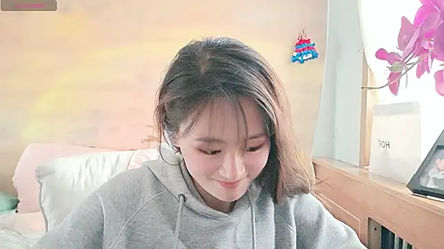 MsTipsy  online show from April 2026 10:16:01 AM