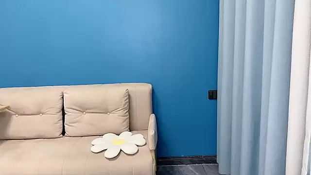 ella55-- online show from April 2026 01:07:01 AM