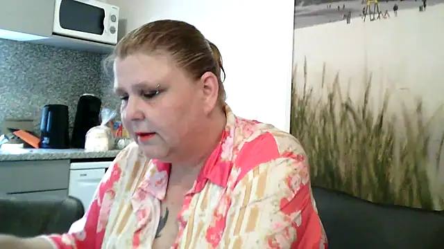 Sylviastar46 online show from April 2026 02:47:02 PM