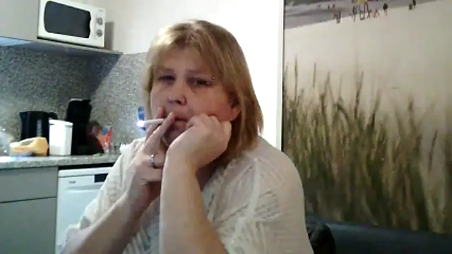 Sylviastar46 online show from March 2026 06:04:02 AM