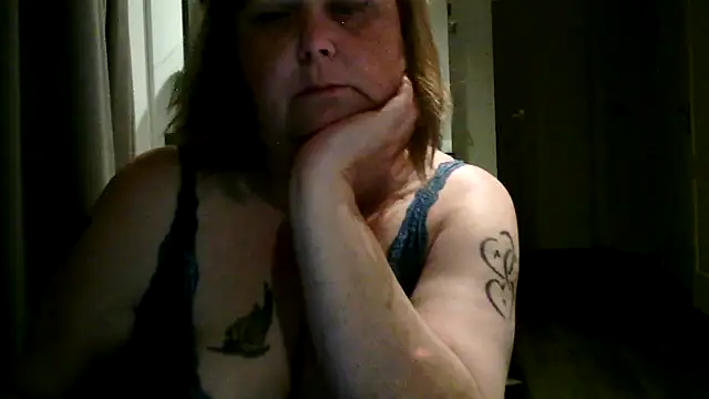 Sylviastar46 online show from May 2026 08:40:02 PM