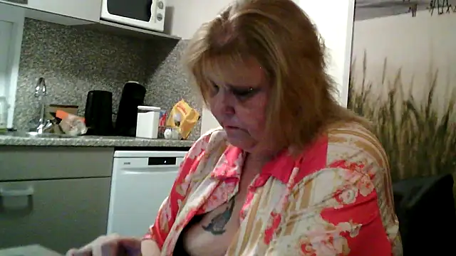 Sylviastar46 online show from March 2026 06:53:01 PM