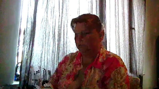 Sylviastar46 online show from June 2026 07:40:02 AM