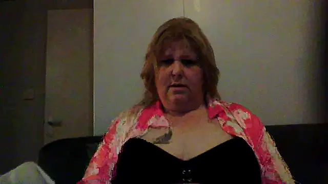 Sylviastar46 online show from February 2026 11:04:01 PM
