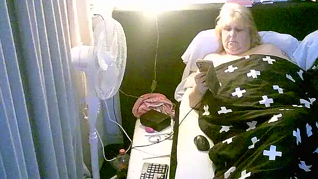 Sylviastar46 online show from November 2025 09:30:01 PM