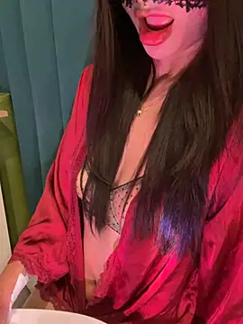 trinhvutrinh online show from March 2026 02:32:02 PM