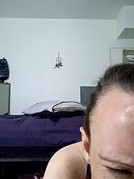 Snapshot of Karebearz1 chatting on April 2026 11:59:02 AM Karebearz1 online show from April 2026 11:59:02 AM