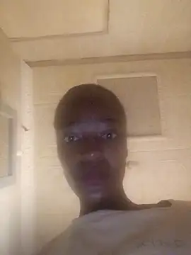 Snapshot of KoksFlame chatting on October 2025 08:00:01 AM KoksFlame online show from October 2025 08:00:01 AM