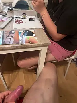 Teeny-Slut18 online show from June 2026 06:30:02 PM