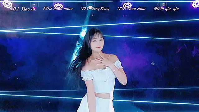 YB-001 online show from November 2025 05:07:02 AM