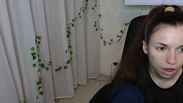 Ulyanix online show from February 2026 05:08:01 AM