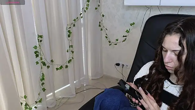 Ulyanix online show from March 2026 05:36:01 AM