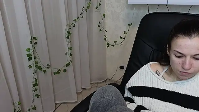 Ulyanix online show from February 2026 05:07:01 AM