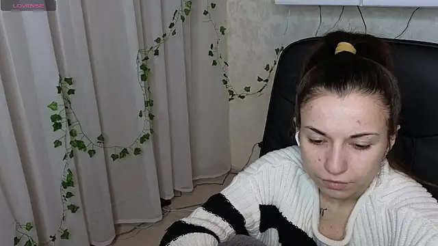 Ulyanix online show from February 2026 05:05:02 AM