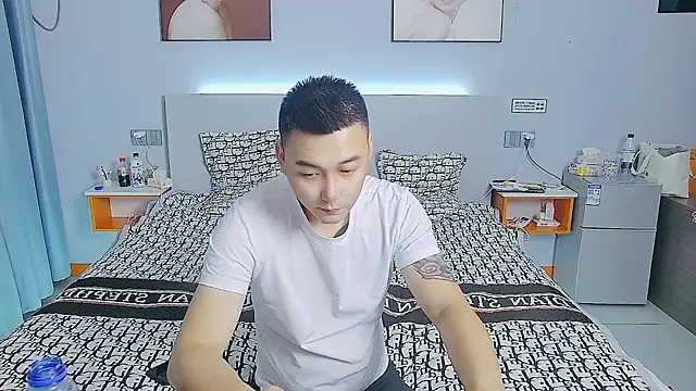 Snapshot of xiao8787 chatting on November 2025 01:47:02 PM xiao8787 online show from November 2025 01:47:02 PM