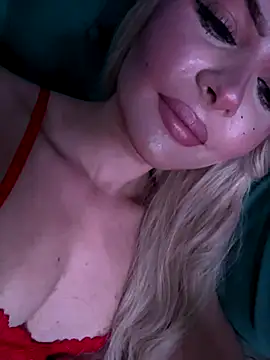 Snapshot of Anastasia-Ro chatting on November 2025 08:01:01 PM Anastasia-Ro online show from November 2025 08:01:01 PM