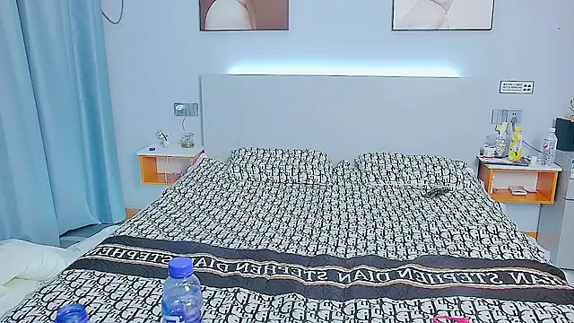 Snapshot of yueyue558 chatting on November 2025 04:55:02 PM yueyue558 online show from November 2025 04:55:02 PM