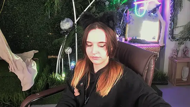 IreneBailey online show from November 2025 09:13:01 AM