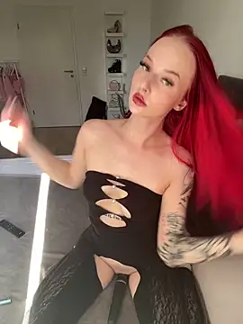 Snapshot of kimkatyrides chatting on May 2026 02:35:02 PM kimkatyrides online show from May 2026 02:35:02 PM