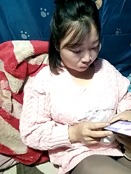 julybe online show from November 2025 03:11:01 PM