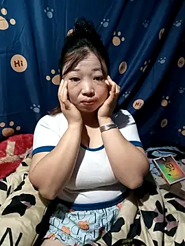 julybe online show from November 2025 02:16:02 AM