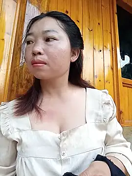 Snapshot of julybe chatting on July 2026 10:27:01 AM julybe online show from July 2026 10:27:01 AM