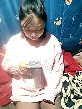 julybe online show from November 2025 03:45:02 PM