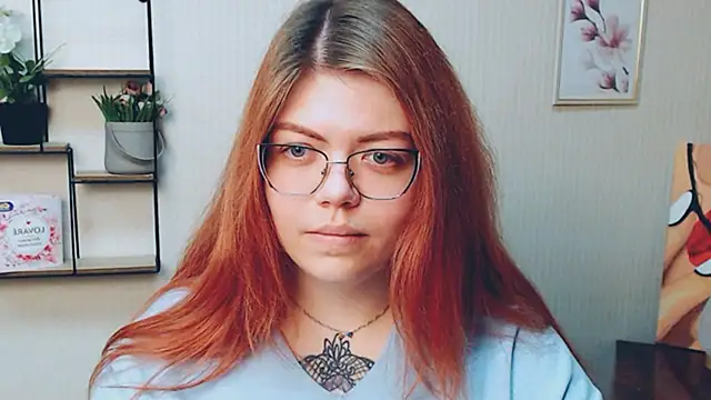 Snapshot of Lina_ri_ chatting on October 2025 11:31:01 AM Lina ri online show from October 2025 11:31:01 AM