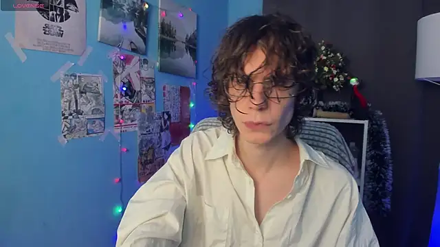 LeoBensyten online show from December 2025 02:42:02 PM