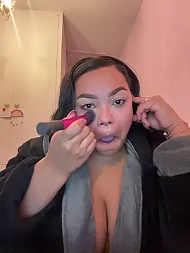 Snapshot of kennedylorel chatting on December 2025 03:11:02 PM kennedylorel online show from December 2025 03:11:02 PM