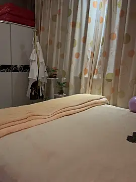 aniani11 online show from April 2026 02:18:02 PM