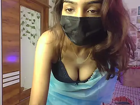 Saloni9 online show from November 2025 04:45:02 AM