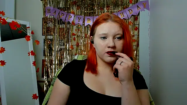 Snapshot of FoxPlayXX chatting on November 2025 09:31:01 PM FoxPlayXX online show from November 2025 09:31:01 PM