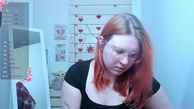 FoxPlayXX online show from April 2026 06:56:02 PM