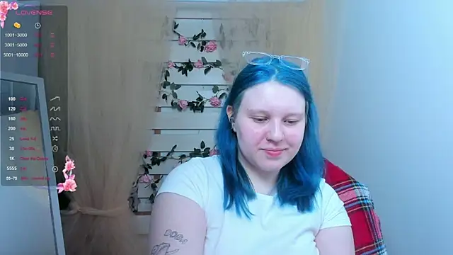 FoxPlayXX online show from May 2026 06:33:01 PM