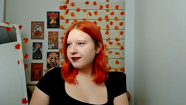 Snapshot of FoxPlayXX chatting on November 2025 08:12:01 PM FoxPlayXX online show from November 2025 08:12:01 PM