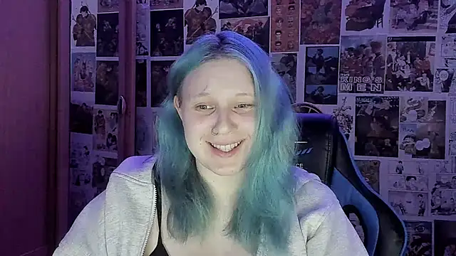 Snapshot of FoxPlayXX chatting on June 2026 10:22:01 PM FoxPlayXX online show from June 2026 10:22:01 PM