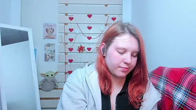 FoxPlayXX online show from April 2026 08:35:01 PM