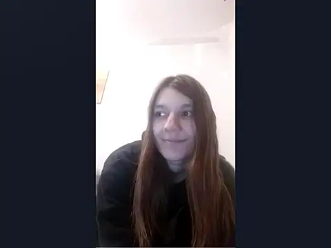 Snapshot of Zizi_Zuzu chatting on October 2025 07:13:02 PM Zizi Zuzu online show from October 2025 07:13:02 PM