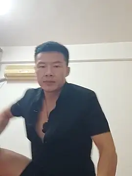 Snapshot of tian7788 chatting on November 2025 10:37:01 PM tian7788 online show from November 2025 10:37:01 PM