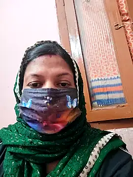 Snapshot of pujapujarrrr chatting on October 2025 04:06:01 PM pujapujarrrr online show from October 2025 04:06:01 PM