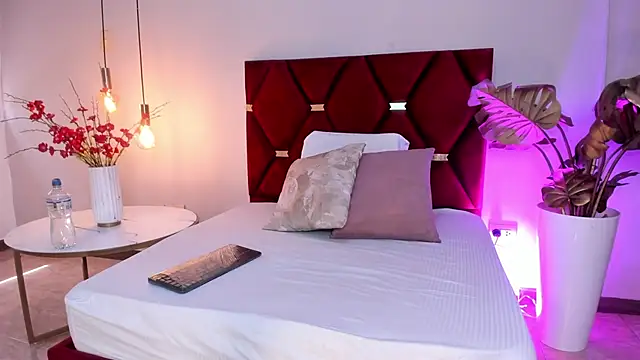 HannaaWells online show from March 2026 03:04:01 PM