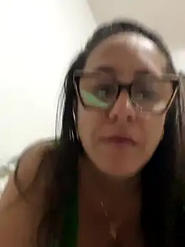 Snapshot of marjolyproibida chatting on October 2025 11:08:02 AM marjolyproibida online show from October 2025 11:08:02 AM