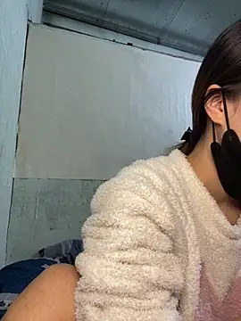 BUNNY050465 online show from November 2025 04:00:01 PM