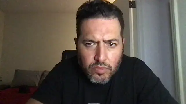 Snapshot of ezrah23 chatting on November 2025 06:34:02 PM ezrah23 online show from November 2025 06:34:02 PM