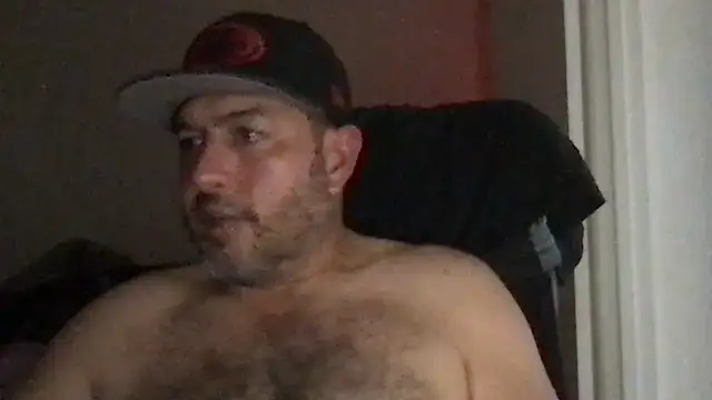 ezrah23 online show from December 2025 08:10:01 PM