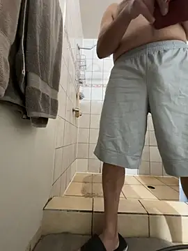 ezrah23 online show from March 2026 09:31:01 PM