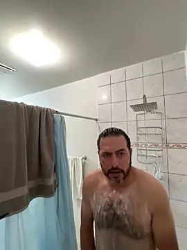 ezrah23 online show from May 2026 06:01:02 PM